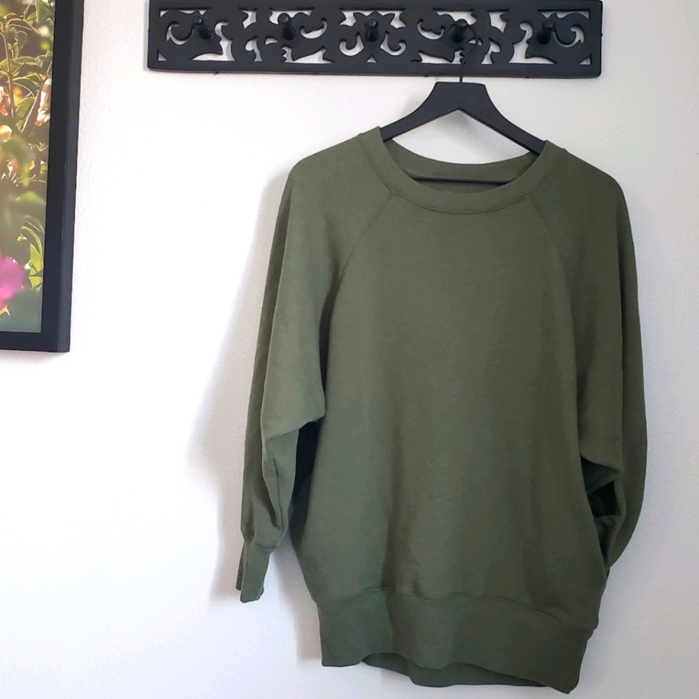 Aerie Green Pocket City Sweatshirt